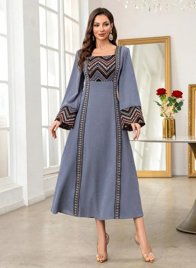 تايك تو جلابية بياقة مربعة وطبعة جرافيك